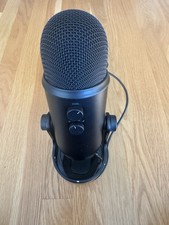 Blue USB microphone with Gain, headphone Jack, mute, Volume, And Pattern