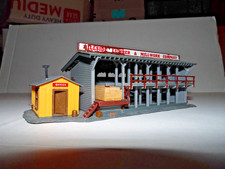 HO 1/87 LUMBER YARD/FREE SHIPPING