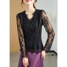 2024 Autumn Women's New Base Black V-neck Slim Lace Shirt French Hollow Top Thin