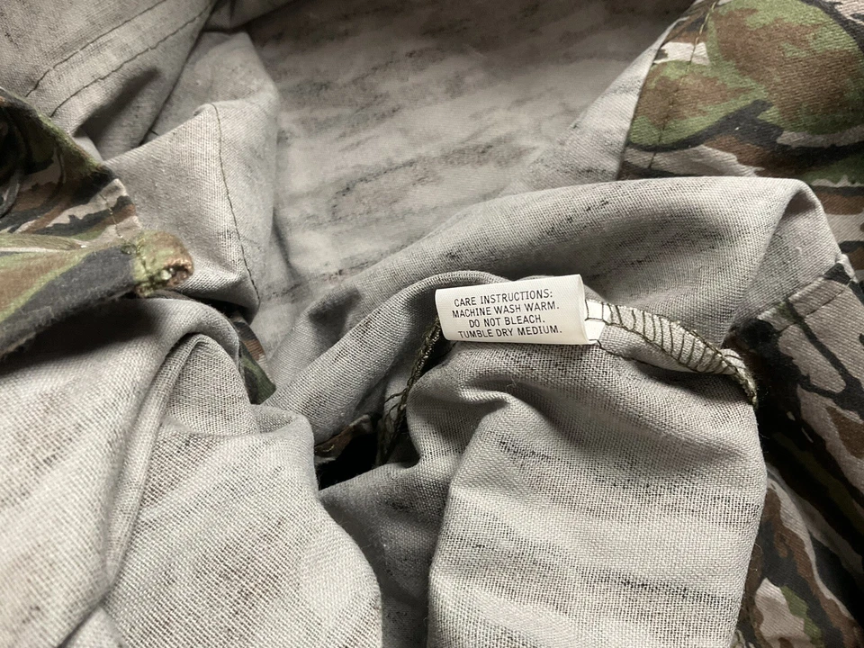 Vintage Bob Allen Camouflage Hunting Vest Medium USA Made Real Tree - Image 4 of 4