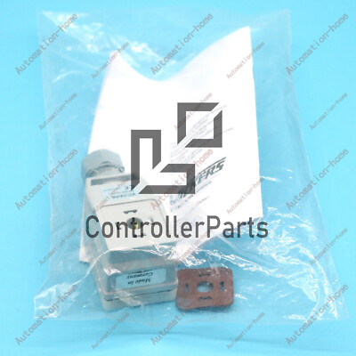 NEW 1PCS EHH-AMP-702-D-20 VICKERS 02-326010 Plug amplifier
