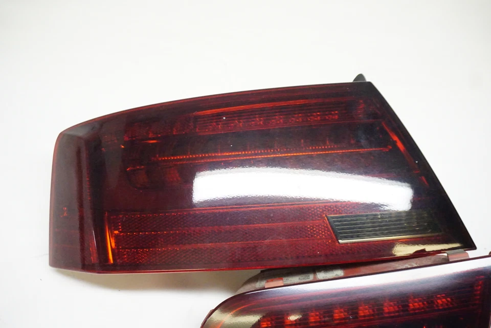 Juego de luces de freno/luces traseras AUDI RS5 2013-2015 NOTAS Foto 4 de 4