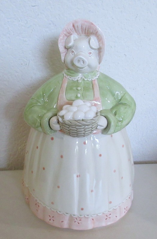 Fitz Floyd Pig Cookie Jar w/Basket of Eggs, Wearing Bonnet, Apron Vintage 1982