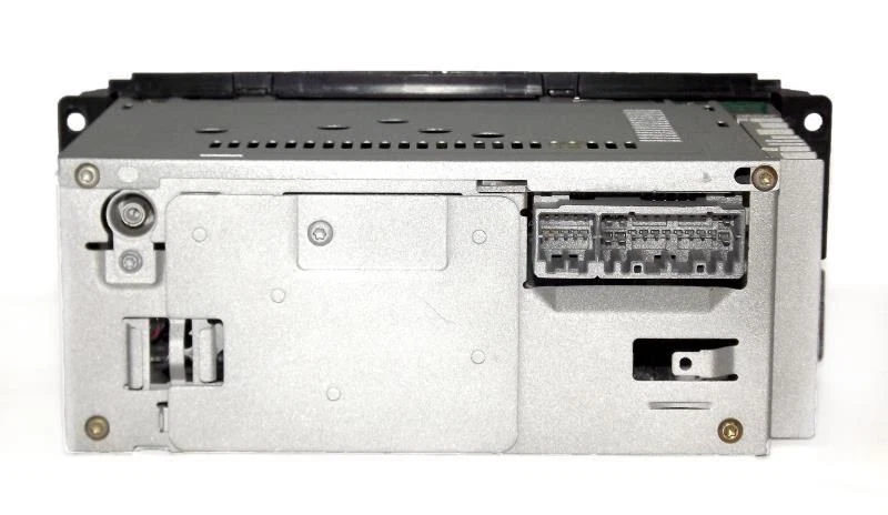 Dodge Ram 3500 2003 camioneta radio AM FM reproductor de CD digital RBK con entrada auxiliar Foto 3 de 4