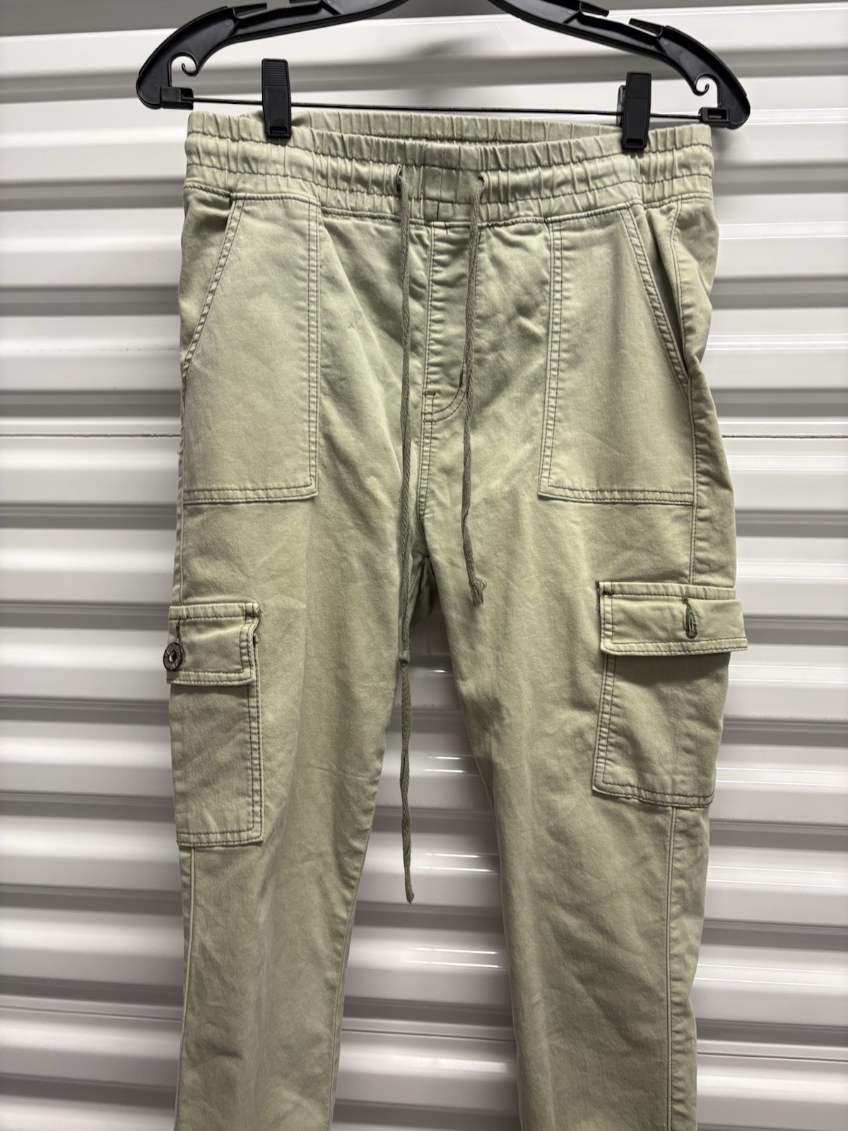 V.I.P. Beige Cargo Pants Drawstring Waist Regular Fit Pockets Men Size 13/31