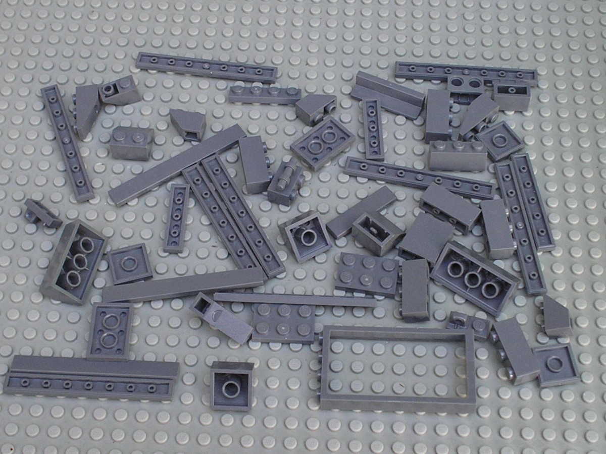 Lot De 500g De Briques LEGO Finition Dark Stone - Idéal Pour Star Wars - Occasion