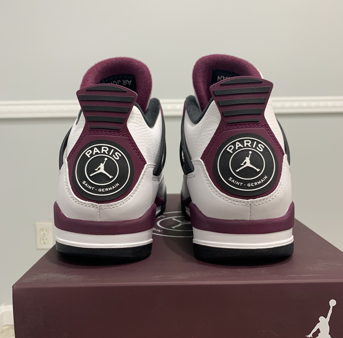 【H.N 】Jordan Paris Saint-Germain Air Jordan 4 Retro x Paris Saint-Germain Bordeaux Size 6.5 Men