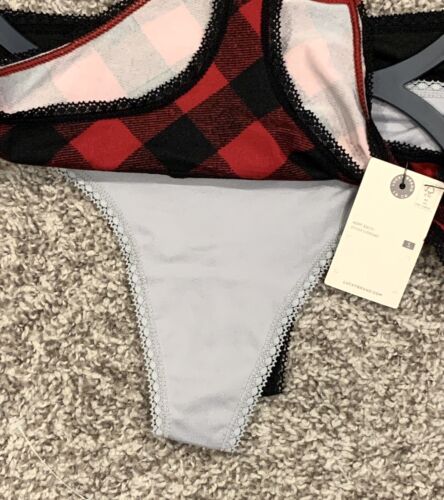NEW LUCKY BRAND WOMEN 3 PACK PLAID THONG PANTIES SMALL SUPER SOFT LACE TRIM $36 - Picture 4 of 9