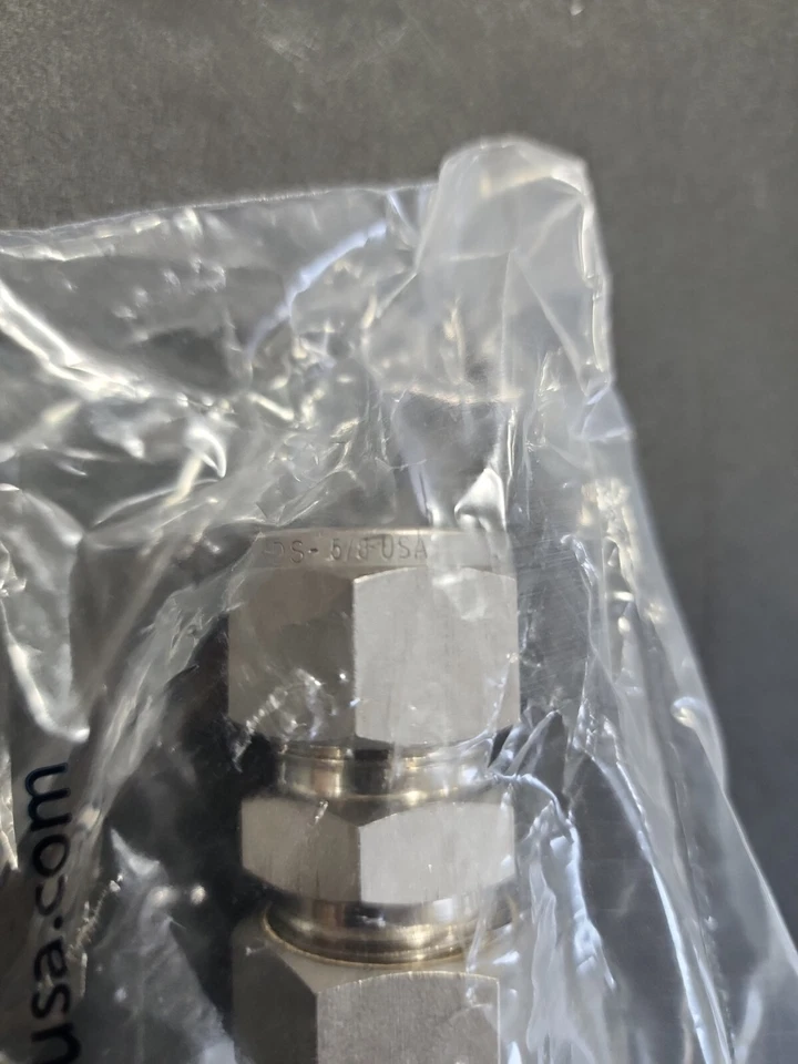 SSP DUOLOK ISSD10U 5/8 X 5/8" Stainless Steel Union Tube Compression Fitting - Image 2 of 2