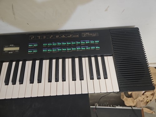 Vintage Yamaha DX27S Digital Programmable Algorithm Synthesizer Keyboard READ - Picture 3 of 7