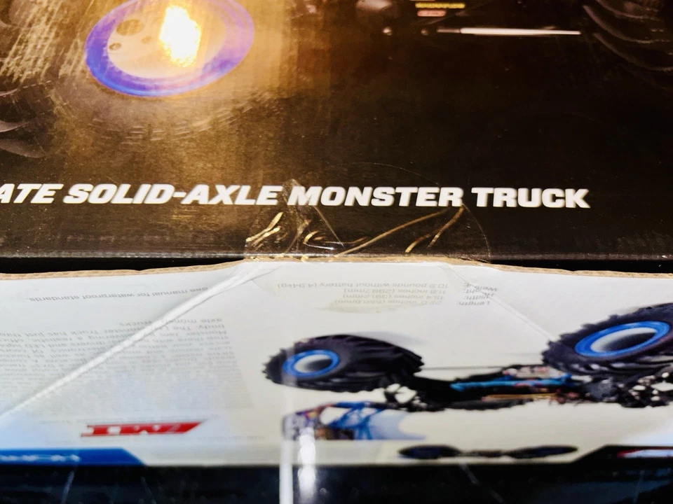 Son-uva Digger Losi Lmt Brand New In Box And Sealed - Image 3 of 4