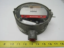 Honeywell C437D 1021 3 Gas Pressure Switch 1-10 PSI 1000-7000mm New