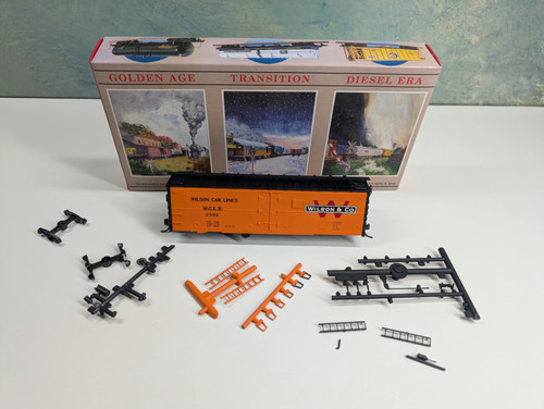 KIT arrancado Walthers 932-2555 HO 40' refrigerador de carne Wilson Car Lines WCLX #2382 | Zustand: Used