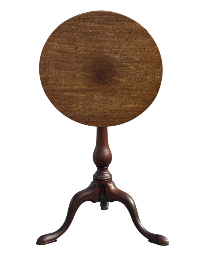 Antique 18th century Queen Anne walnut tilt top tea table candle stand - Image 3 of 4