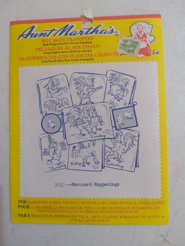 Aunt Martha's #3753 Barnyard Happenings Rooster  Hot Iron  Transfers  Factory...