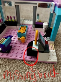 LEGO Friends 3187 Butterfly Beauty Shop 95% Complete w/ Instructions, 2 Dolls