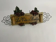 Touch of Class La Vita e Bella Wall Plaque Room Decor Resin