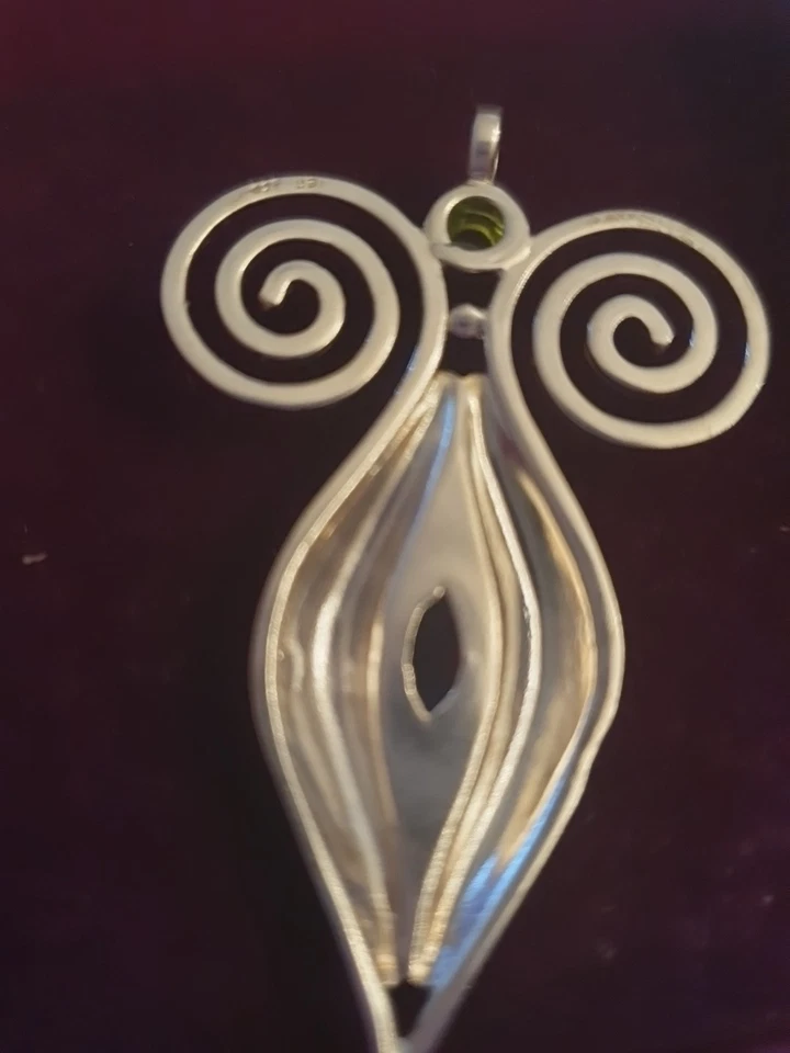 Silber Anhänger Mit Peridot Und Granat - Bild 2 von 2