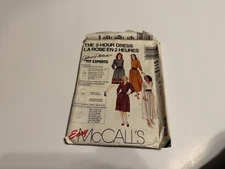 McCALL'S Vintage PATTERN 6119 Misses Plus Size 8 10 12 2 Hour Back Zip Dress