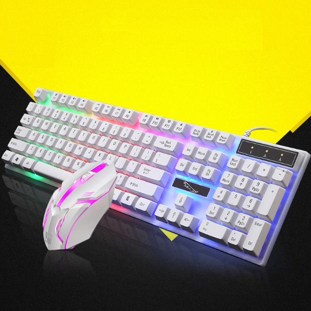 Wired mechanical keyboard mouse set USB luminous mechanical sense