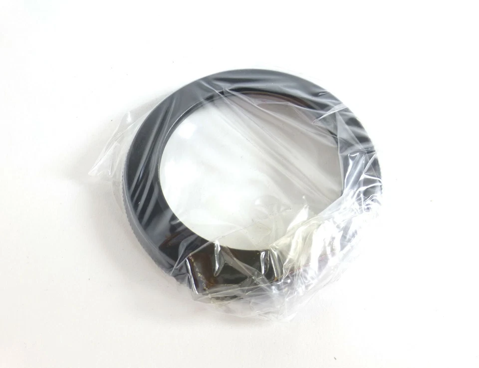 Vivitar Macro Adapter +10 55mm Optical Glass filter w/Leather case and Box - Image 3 of 4