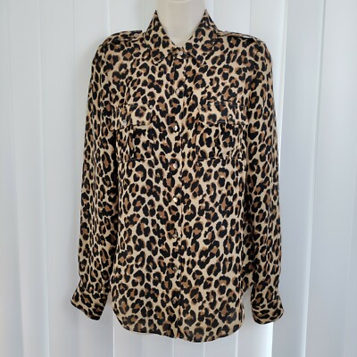 WHITE HOUSE BLACK MARKET Women Sz 4 Leopard Print Silk L/S Button Shirt Epaulets
