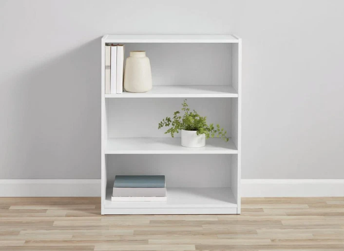 Sturdy Mainstays 31" 3 Shelf Bookcase - White - Image 4 of 4