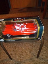 Road Tough Yat Ming '1957 Chevrolet Bel Air Convertible' Die-Cast Car 1/18 Scale