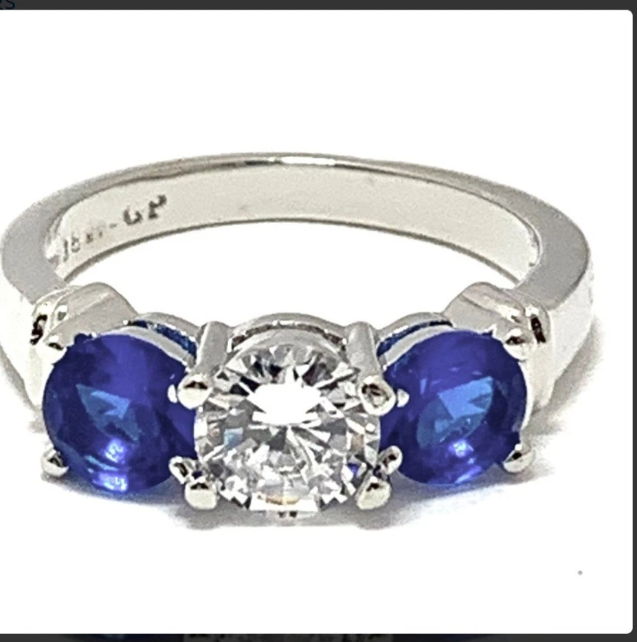 女式 Diamonique 方晶锆石和蓝宝石戒指 - 尺寸 7 — 第 2/4 张图片