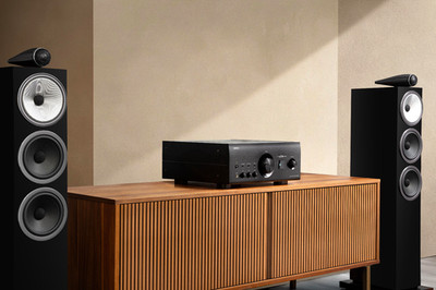 Bowers & Wilkins 703 S3 Floorstanding Speaker Gloss Black PAIR