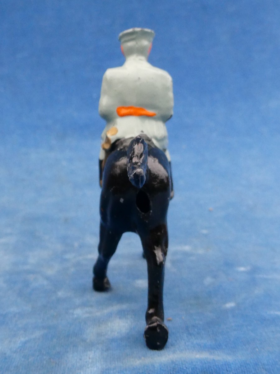 HACHETTE 1/32 FIGURINE PLOMB - CAPITAINE du 1er REC - LEGION ETRANGERE 1929