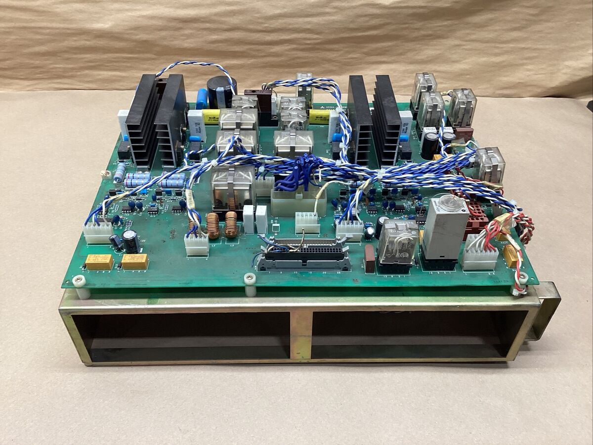 MITSUBISHI WIRE EDM SERVO DRIVE SUB UNIT AEDA-03-DWC MITSUBISHI WIRE EDM SERVO DRIVE SUB UNIT AEDA-03-DWC