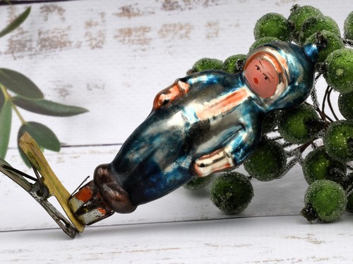 RRR 1960s! VTG russian Glass Xmas Ornament toy SPACE cosmonaut old Gagarin doll - Picture 14 of 18