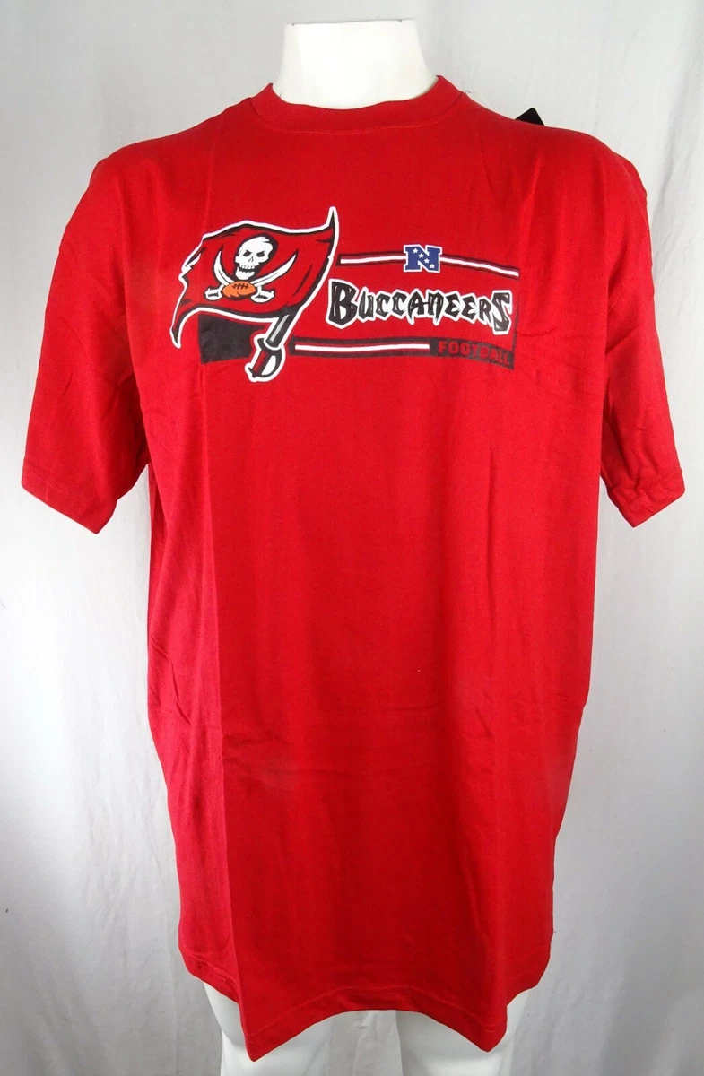 Tampa Bay Buccaneers NFL Team Apparel Men's Big and Tall Graphic  T-Shirt