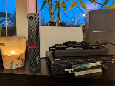 Lenovo m720q Tiny, PCIe Riser Ready! i5 8500T, 16GB, 256gb ssd, AC, Wifi, Win 11
