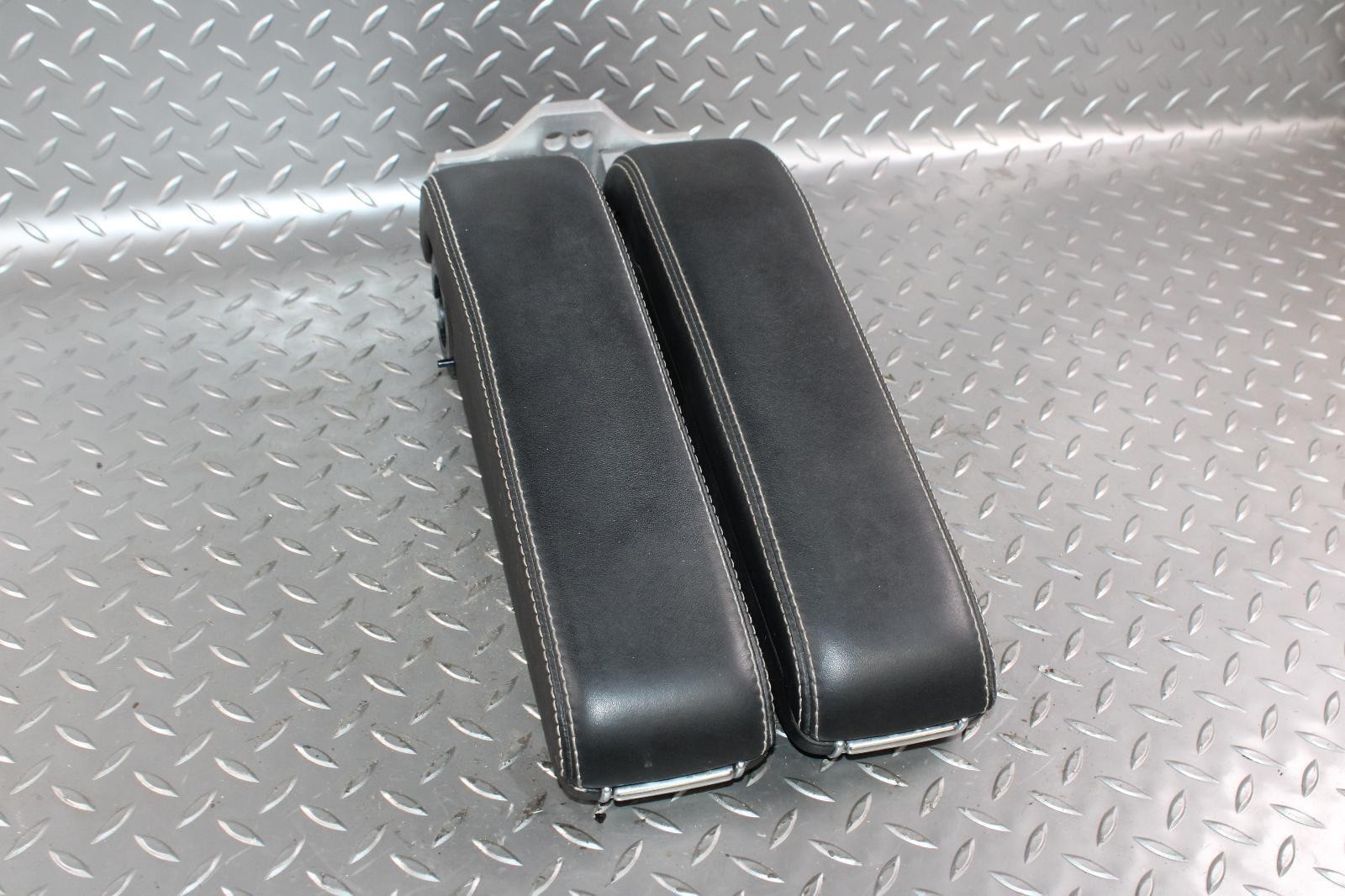 13-18 Flying Spur Black Leather Console Front Armrest Arm Rest Lid OEM Factory