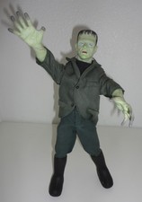 1998 Universal Studios Frankenstein Monster Action Figure Kenner