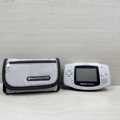 Nintendo Gameboy Advance AGB-001 Handheld-Spielkonsole Silber Sehr guter Zustand Case Retro