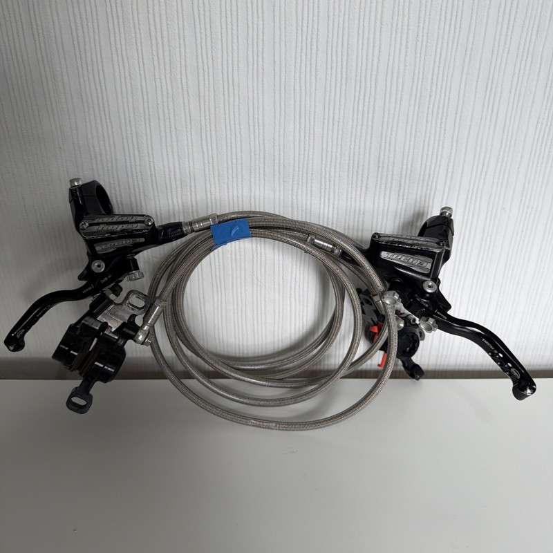 Hope Tech 3 X2 Brakes pair front and rear