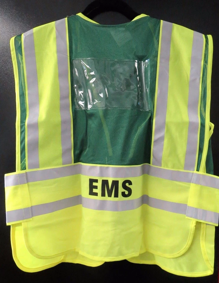 Smith & Wesson SVSW026 EMS Safety Vest Class 2 - Image 2 of 2