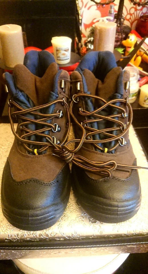 CHAUSSURES DE SECURITE MONTANTE NORME S1P EN DAIM TAILLE 39? PLUTOT 39,5 Unisexe - Photo 3/4