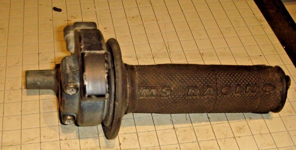 1985 KAWASAKI KL600 КОРПУС ДРОССЕЛЬНОЙ ЗАСЛОНКИ KLR KL - Изображение 3 из 3