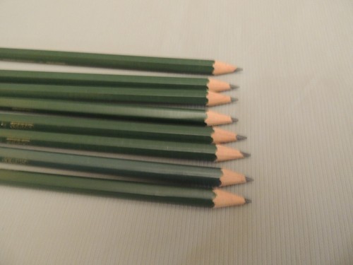 Vintage Adelva drawing 8 pencils 2200 3H - Picture 5 of 7