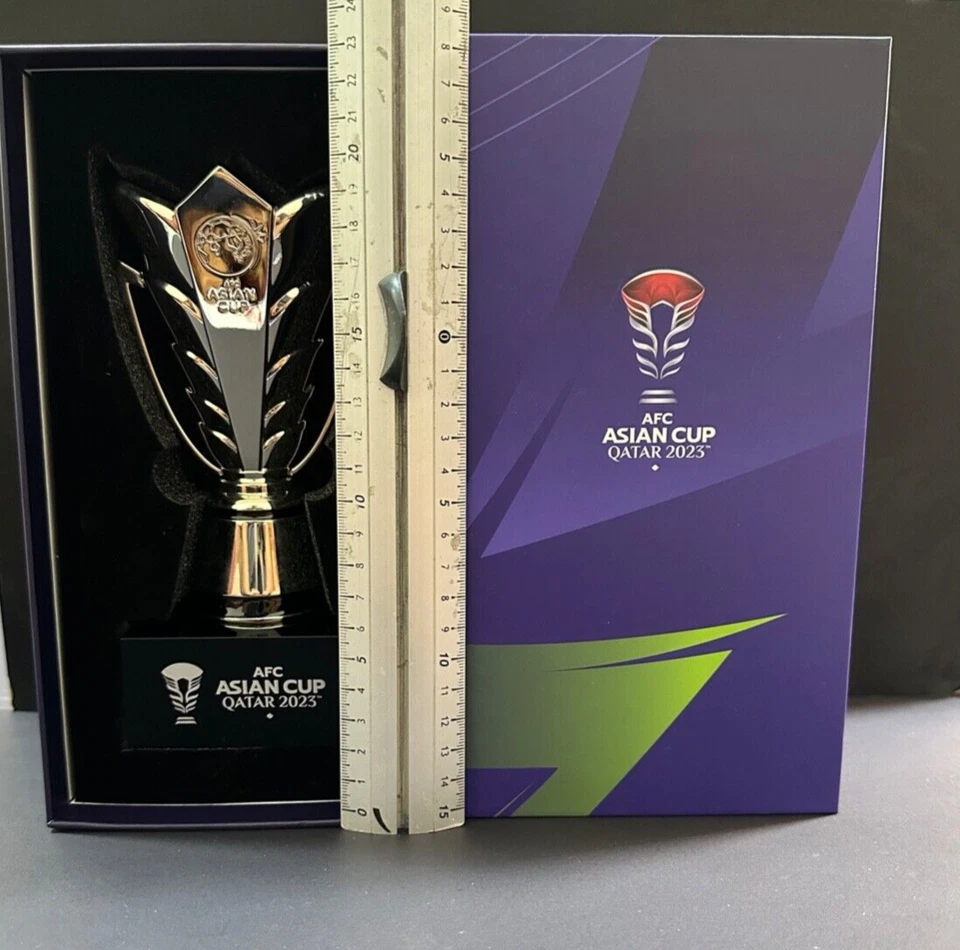 AFC COPA ASIÁTICA QATAR 2023 Trofeo Réplica 150mm con Pedestal - Licencia Oficial Foto 4 de 4