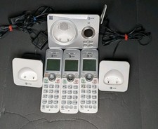 AT T 3 Handset Cordless Phone with Answering System Model EL52319