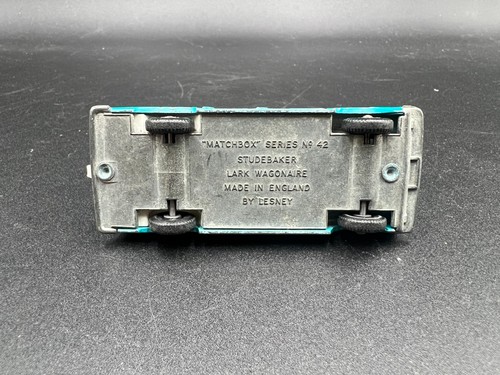 Matchbox Studebaker Lark Wagonaire Blue No 42 Lesney England Broken Tow Hitch - Picture 4 of 4