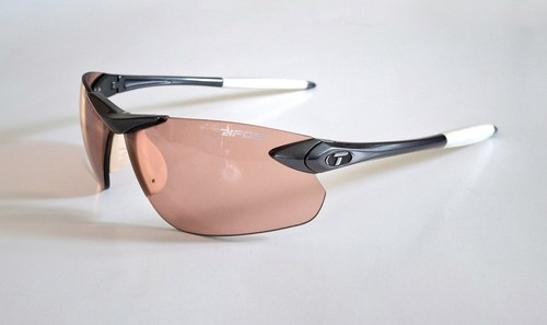 Tifosi White Grey Sports Wrap Sunglasses Pink Lens Unisex
