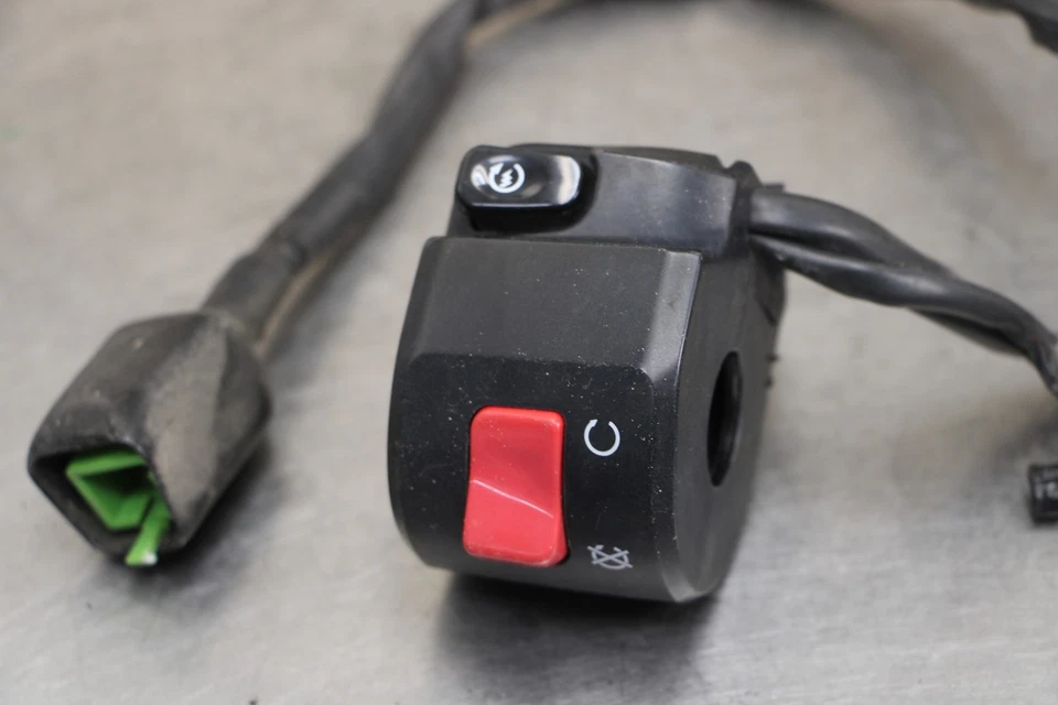 13-17 KAWASAKI NINJA 300 RIGHT CLIP ON HANDLE KILL OFF START SWITCH SWITCHES Foto 2 de 4