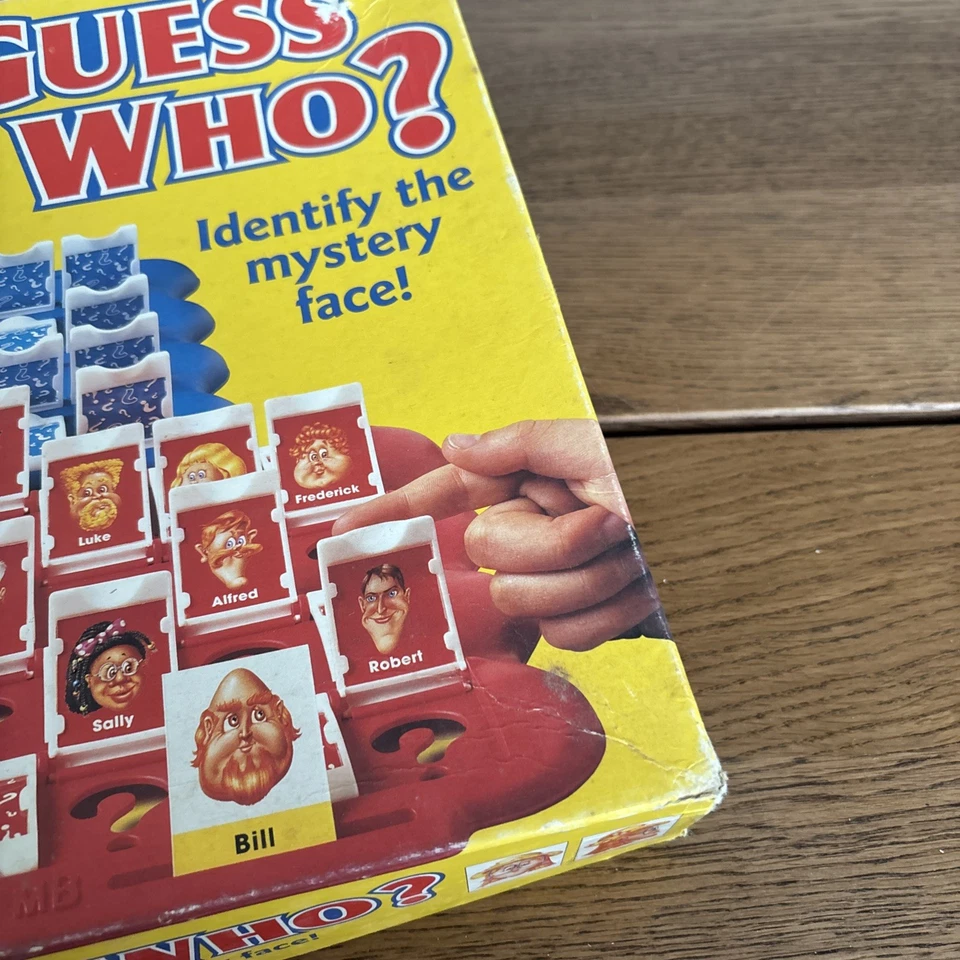 Vintage Guess Who? - 1996 MB Games Hasbro Classic Family Board Game - Complete - Image 4 of 4