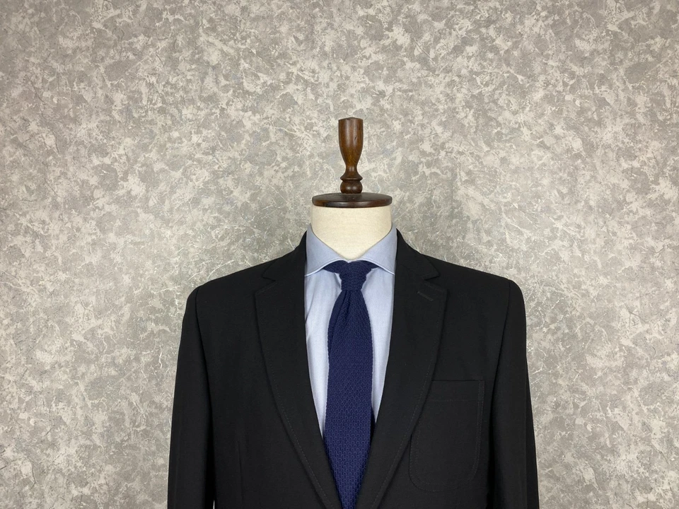 Terno formal Dolce&Gabbana bolsos de lã preta 2 peças 42 L, UE 52 L 35x36 - Imagem 3 de 4